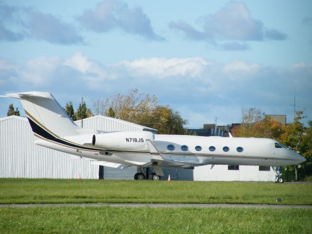 Gulfstream Aerospace Gulfstream IV (N718JS) - N718JS GULFSTREAM G450 GIV-X  CN 4164 JHS LEASING OF TAMPA LLC