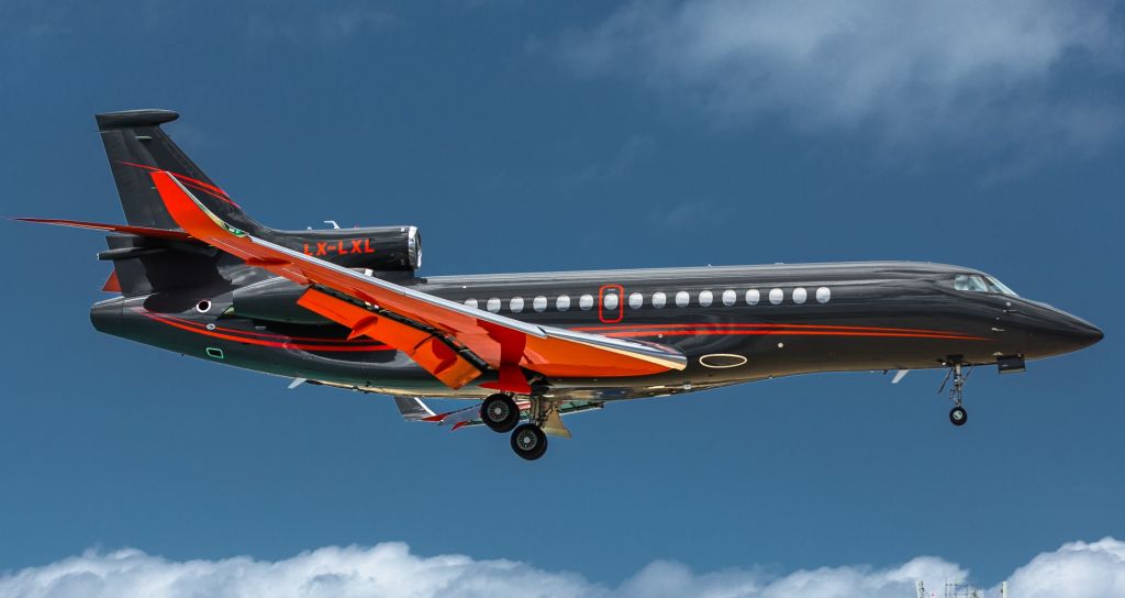 Dassault Falcon 8X (LX-LXL) - A wonderful sight to see!