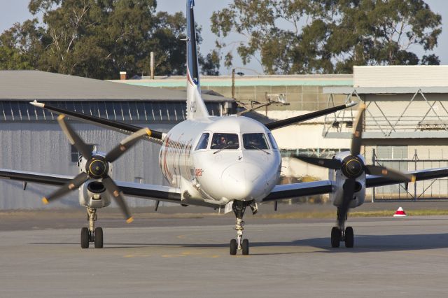 Saab 340 (VH-ZLJ) - Regional Express Airlines (VH-ZLJ) Saab 340B taxiing at Wagga Wagga Airport.