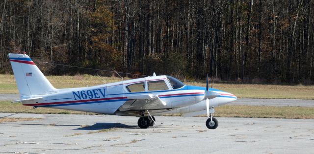 Piper PA-30 Twin Comanche (N69EV) - Shown here is a 1964 Piper PA-30 Twin Comanche in the Autumn of 2024.