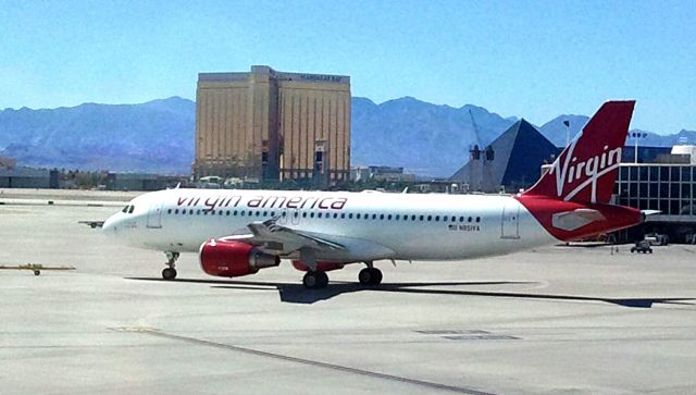 Airbus A320 (N854VA) - Taxiing for departure