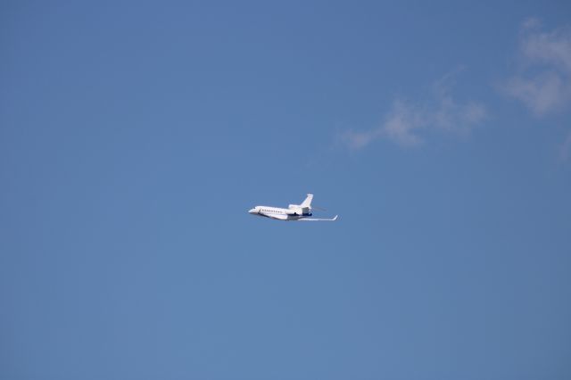 Dassault Falcon 7X (N5VF) - VF Corp, Dassault Aviation Falcon 7X