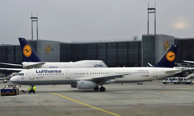 Airbus A321 (D-AIDN) - Lufthansa Airbus A321-231 D-AIDN in Frankfurt 