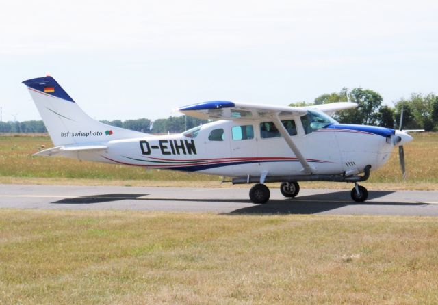 Cessna 206 Stationair (D-EIHW)