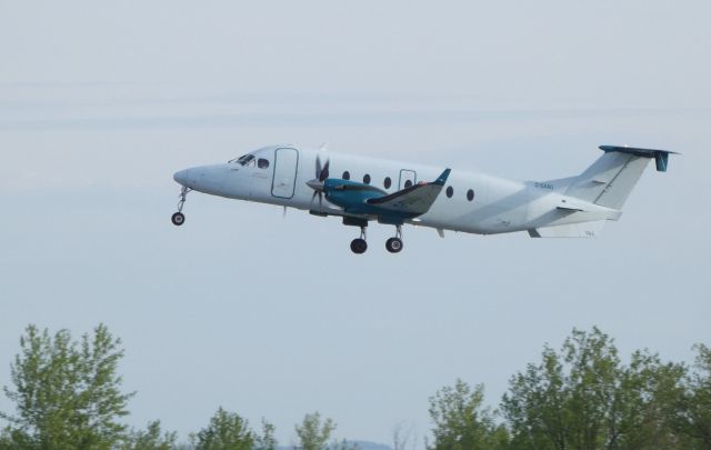 Beechcraft 1900 (C-GAAU) - Shown here departing is an 1996 Air Georgian Beechcraft 1900 in the Spring of 2018.