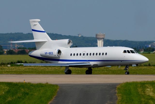 Dassault Falcon 900 (VP-BEE)