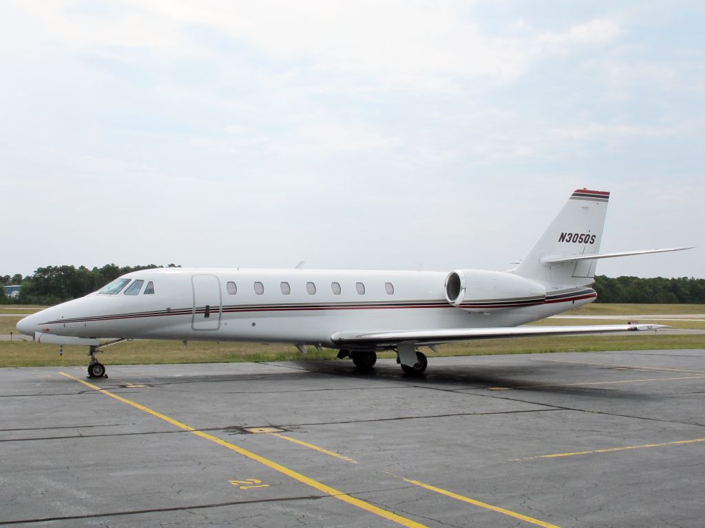 Cessna Citation Sovereign (N305QS) - Netjets.