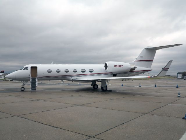 Gulfstream Aerospace Gulfstream IV (N918CC) - Start up for a flight over the pond.