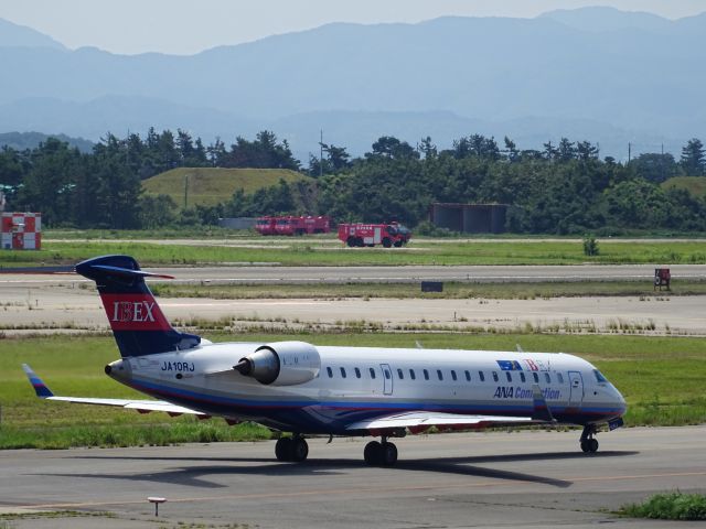 Canadair Regional Jet CRJ-700 (JA10RJ)