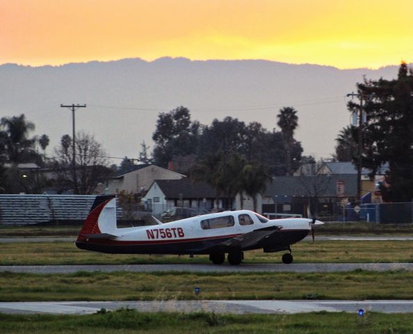 Mooney M-20 (N756TB)