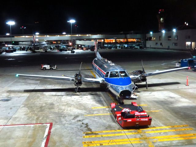 Embraer EMB-120 Brasilia (N565SW)