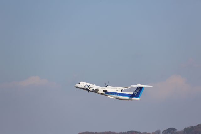 de Havilland Dash 8-400 (JA845A)