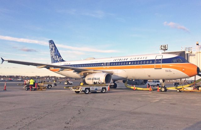 Airbus A320 (N763JB) - RETRO - NYI JetBlue Airways 