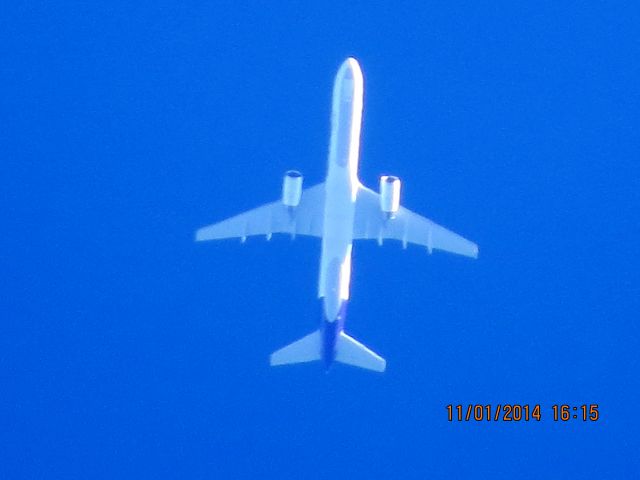 Boeing 757-200 (N955FD)