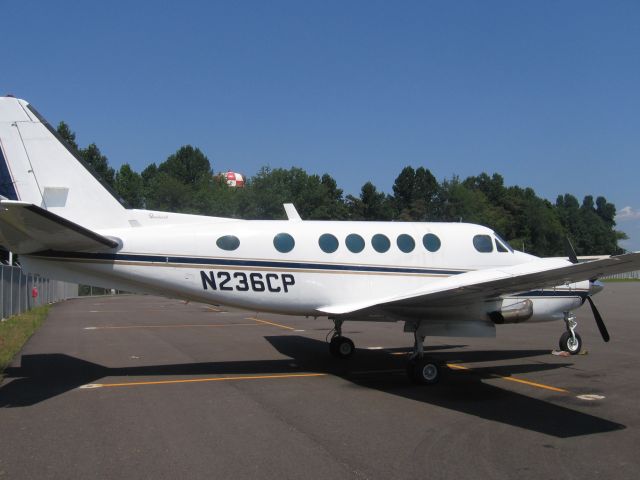 Beechcraft King Air 100 (N236CP)