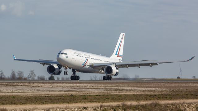 Airbus A330-200 (F-UJCU)