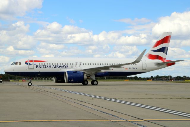 Airbus A320neo (G-TTNW) - Taxiing onto Stand 513 on 16-Jun-24 operating flight BAW459 from LEMD returning from its first revenue round trip.