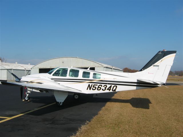 Beechcraft Baron (58) (N5634Q)