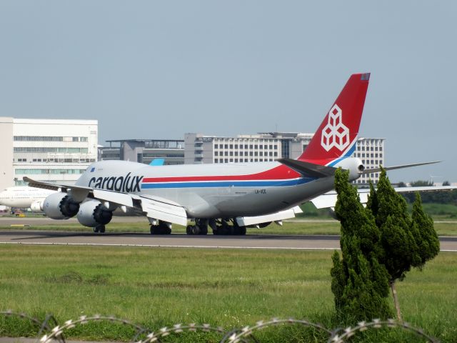 BOEING 747-8 (LX-VCE) - Cargolux