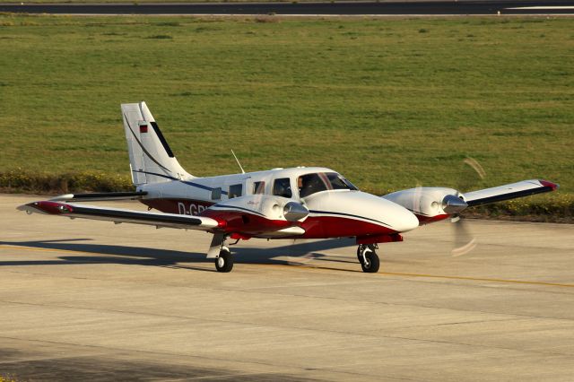 Piper Seneca (D-GRUS)