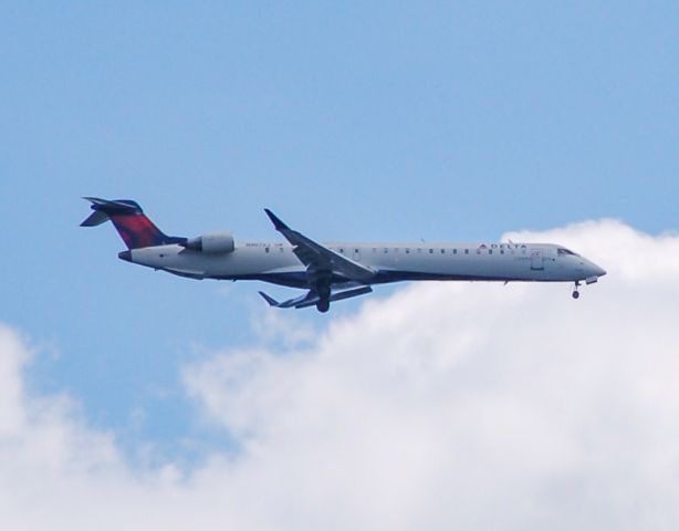 Canadair Regional Jet CRJ-900 (N907XJ) - 7/25/20