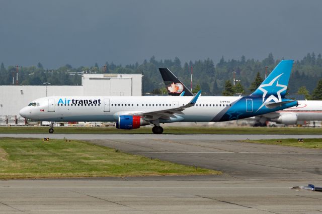 Airbus A321 (C-FTXQ)