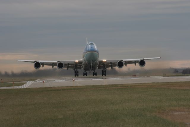 Boeing 747-200 (N29000) - Air Force One Airborne at Green Bay, WI USA