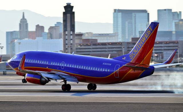 BOEING 737-300 (N360SW) - N360SW Southwest Airlines 1992 Boeing 737-3H4 (cn 26571/2307) -  Las Vegas - McCarran International (LAS / KLAS) USA - Nevada, July 14, 2011 Photo: Tomás Del Coro