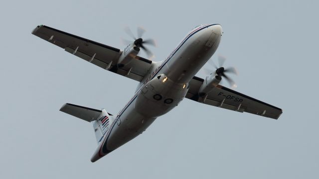 ALENIA Surveyor (ATR-42-500) (F-OFSP)