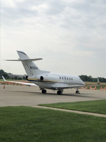 Hawker 800 (N29GP) - Took this photo while I was on a week long vacation at Indianapolis and stopped to check out this airport near Indy.