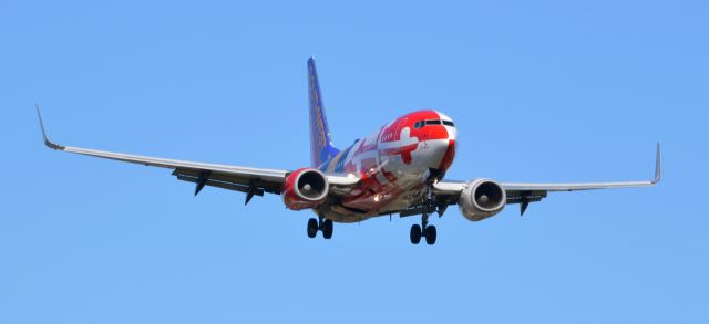 Boeing 737-700 (N214WN)