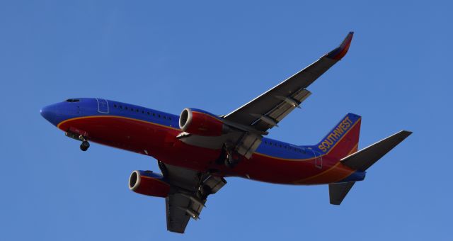 Boeing 737-700 (N606SW)