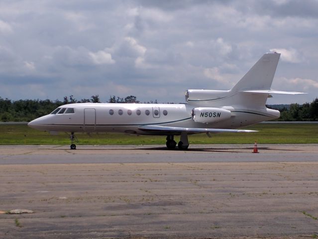 Dassault Falcon 50 (N50SN) - Dassault Falcon-50 on the tarmac at KHZL