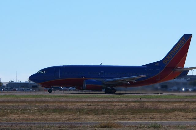 Boeing 737-500 (N526SW)