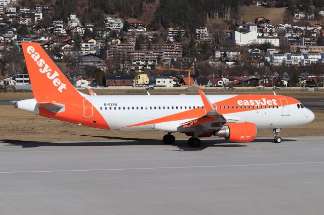 Airbus A320 (G-EZPB)