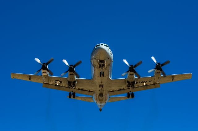 Lockheed P-3 Orion —