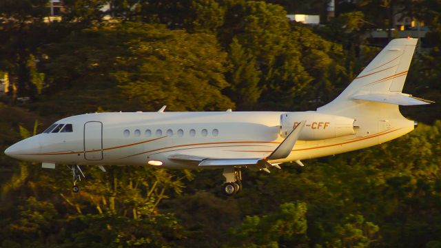 Dassault Falcon 2000 (PP-CFF)