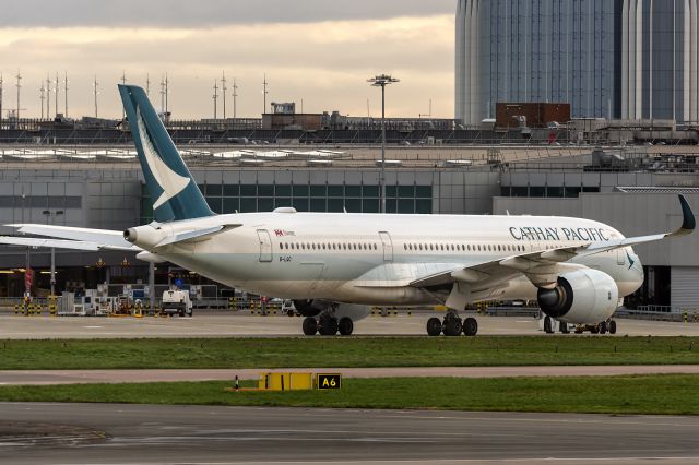 Airbus A350-900 (B-LQC) - 26th March, 2023: Flight CX 256 preparing for departure to Hong Kong, China.