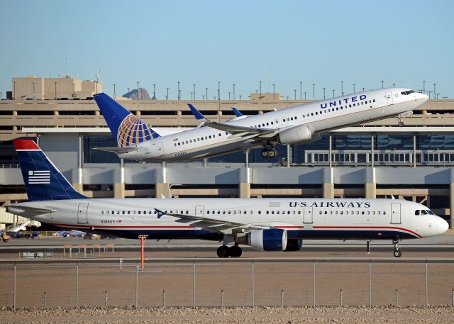 Airbus A321 (N186US)