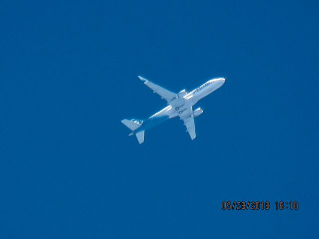 Embraer 175 (N178SY)