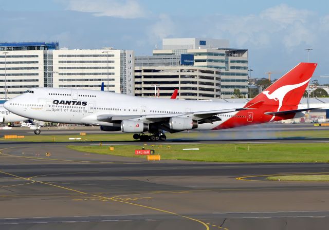 Boeing 747-400 (VH-OJL)