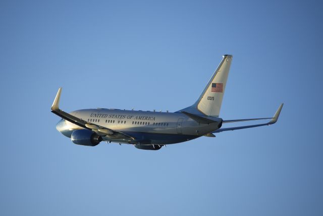 Boeing 737-700 (0110015)