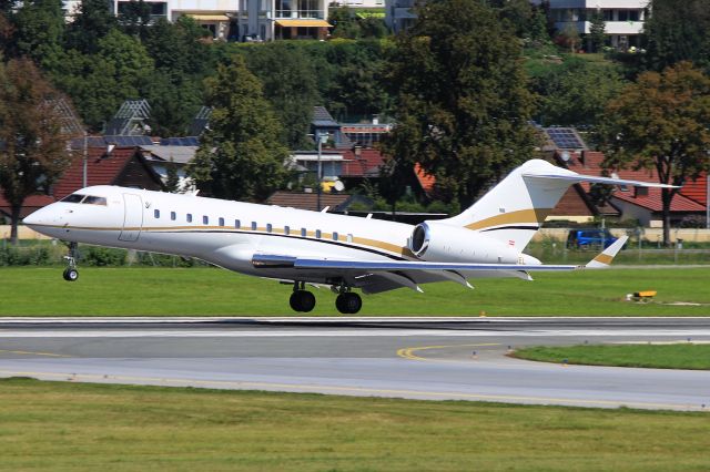 Bombardier Global Express (OE-IEL)