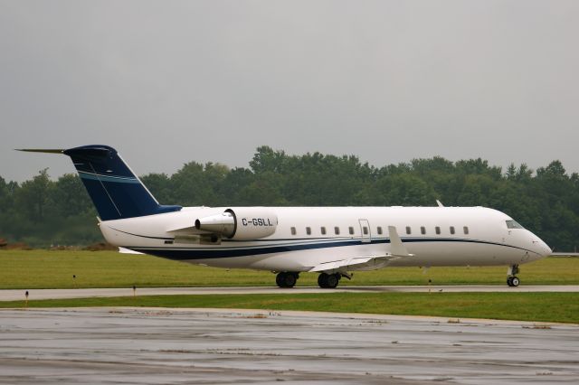 Canadair Regional Jet CRJ-200 (C-GSLL)