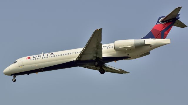 Boeing 717-200 (N895AT)