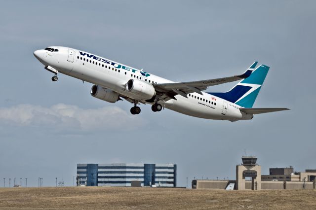 Boeing 737-800 (C-GJLS)