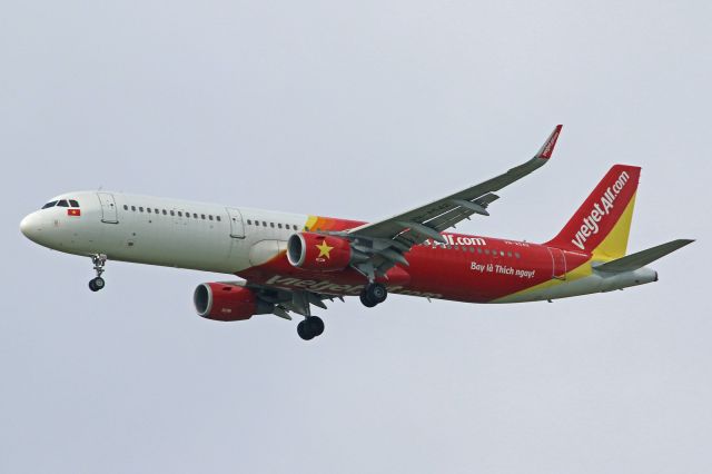 Airbus A321 (VN-A542)