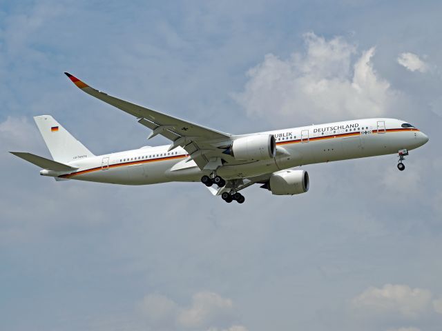 Airbus A350-900 (GAF1002) - Out for a quick spot to catch this rare visitor.