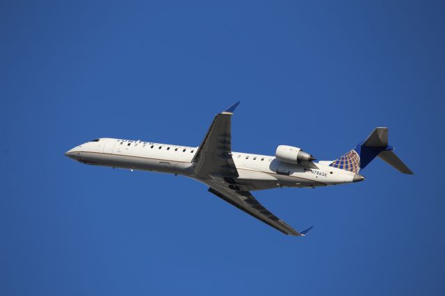 Canadair Regional Jet CRJ-700 (N786SK)