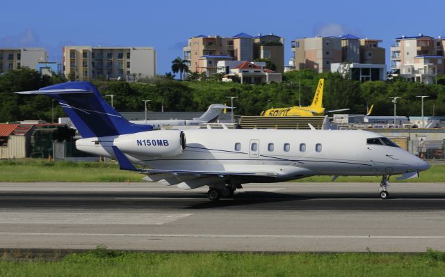 Bombardier Challenger 300 (N150MB)